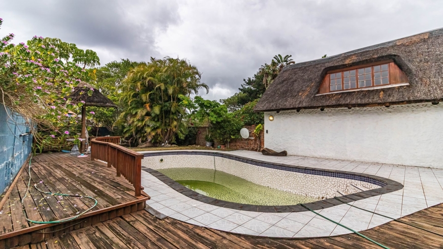 4 Bedroom Property for Sale in Bonza Bay Eastern Cape